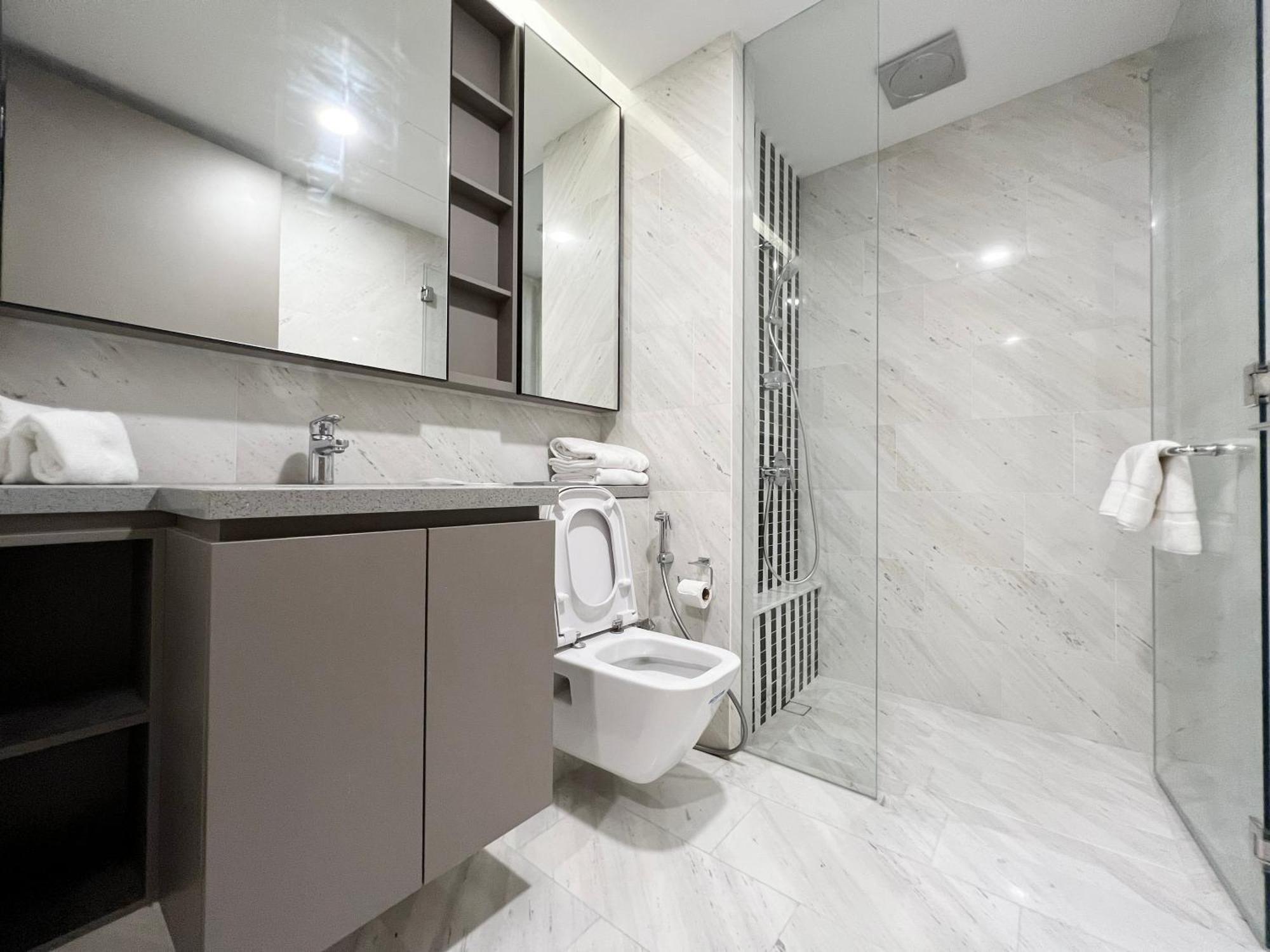 The Eaton Residences By Times 8 *
